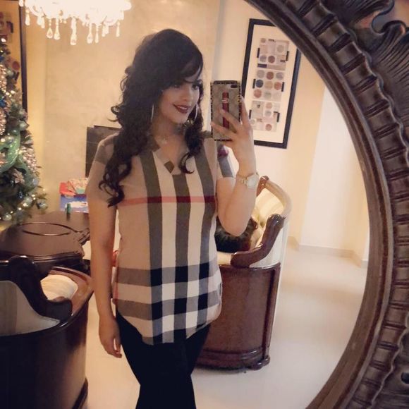 Meet your Posher, Susana - Picture 1 of 1